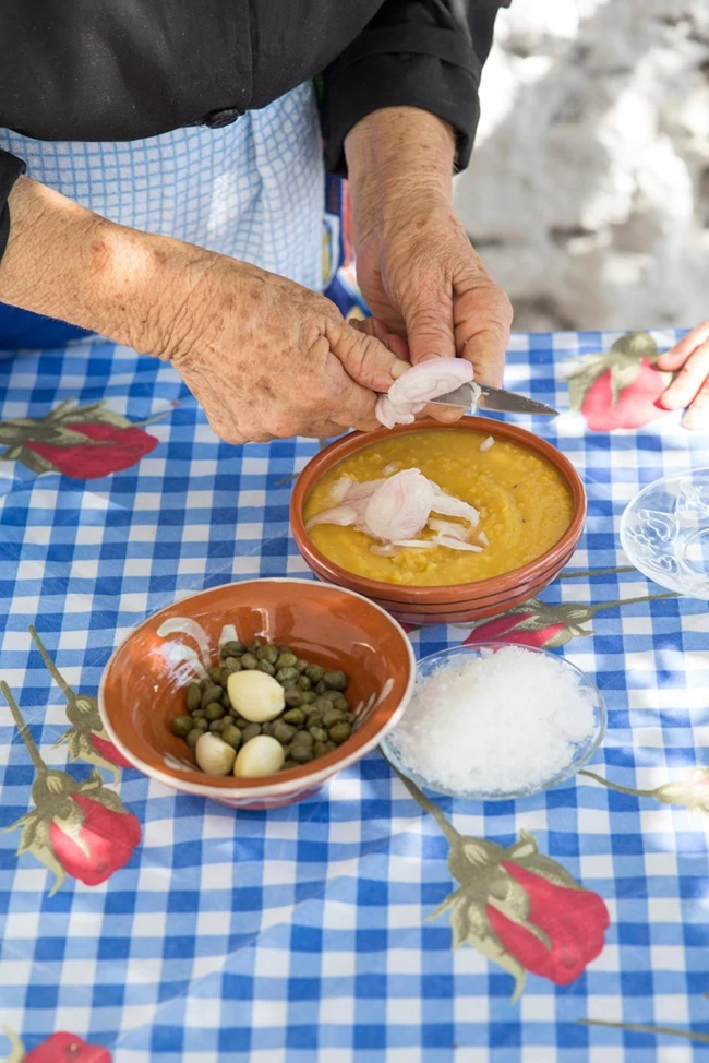 Ναξός