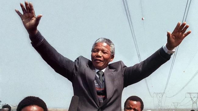 Νότια Αφρική: Οργή για το σχέδιο οίκου δημοπρασιών να πουλήσει το κλειδί του κελιού του Νέλσον Μαντέλα