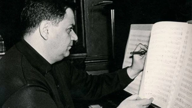 Μάνος Χατζιδάκις, από την αρχή