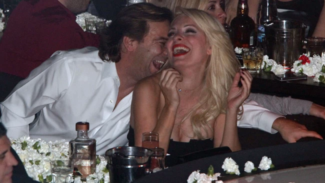 Μενεγάκη – Παντζόπουλος: είναι ήδη παντρεμένοι;