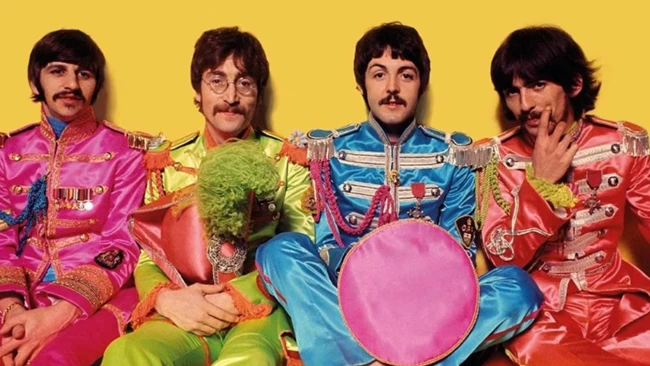 Beatles: Το Λίβερπουλ γιορτάζει τα 50 χρόνια του Sgt. Pepper's
