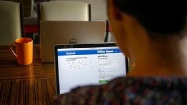 Facebook κατά fake news για τα εμβόλια: Θα αφαιρεί τις αναρτήσεις με ψευδείς ισχυρισμούς