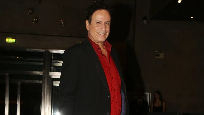 Όλα όσα είπε ο Χάρης Ρώμας για το ριμέικ του "Καφέ της Χαράς"