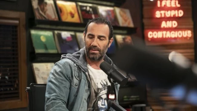 Βινύλιο: Με Διονύση Σαββόπουλο η πρεμιέρα του Αντώνη Κανάκη στον ΣΚΑΪ
