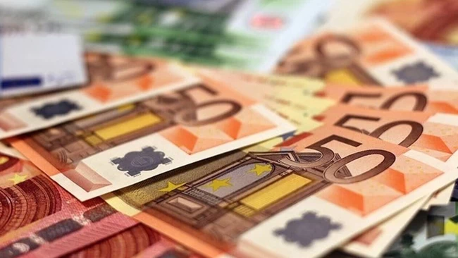 Τέλος επιτηδεύματος: Πότε διαγράφεται ή επιστρέφεται