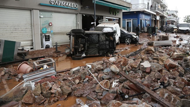 Πλημμύρες στη Μάνδρα: Αποζημίωση 270.000 ευρώ στην οικογένεια 29χρονου που έχασε την ζωή του- Ευθύνες στην Περιφέρεια και την ΕΛ.ΑΣ