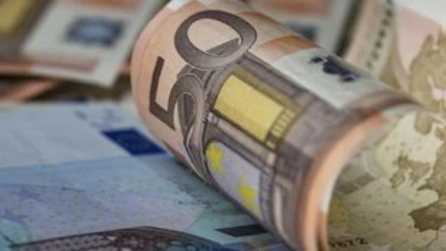 Reuters: Ισχυρή ζήτηση για το ελληνικό 10ετες ομολόγο - Εντολές για 25 δισ. ευρώ