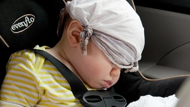 Έρευνα: Γιατί τα μωρά νανουρίζονται μέσα στο αυτοκίνητο