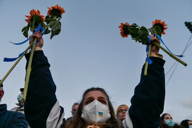 Αντιπολεμικό συλλαλητήριο στο Σύνταγμα