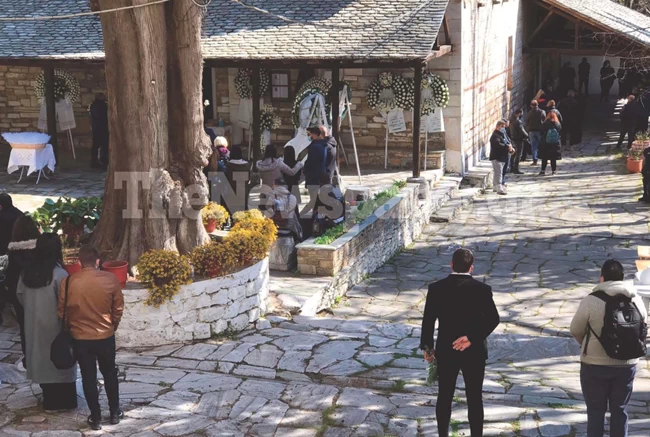 ΜΑΚΡΙΝΙΤΣΑ ΚΗΔΕΙΑ
