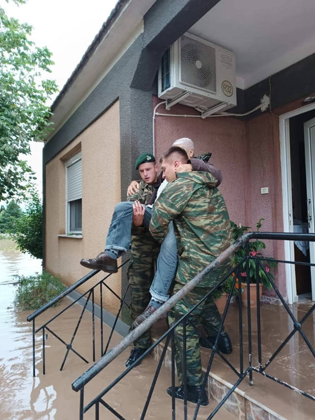 ΑΠΕΓΚΛΩΒΙΣΜΟΙ ΚΑΡΔΙΤΣΑ