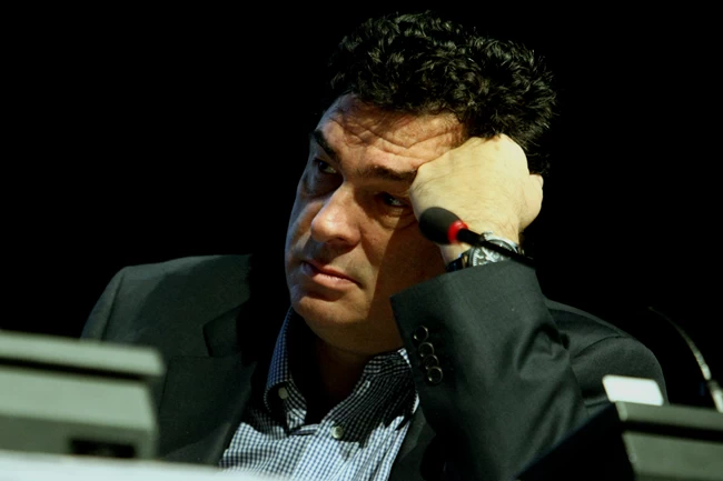αλέξης παπαχελάς