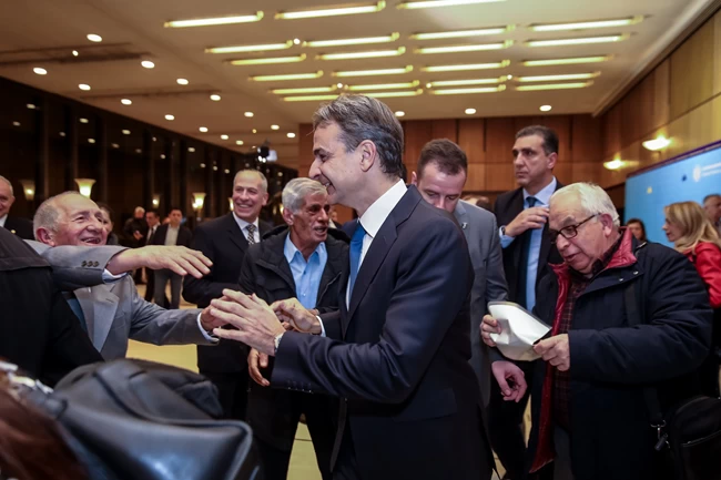 Πότε και πώς θα ανακοινώσει live ο Μητσοτάκης τη διάλυση της Βουλής- Τι σημαίνει η αναβολή του υπουργικού