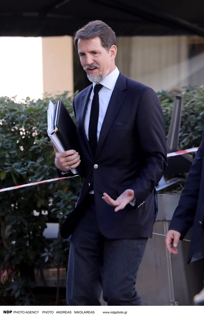Παύλος - Μαρί Σαντάλ: Πάσχα στο υπεροπολυτελές σπίτι τους στα Χάμπτονς με αρνί και κοκορέτσι