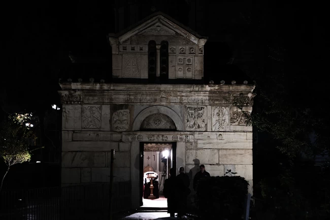 Κηδεία τέως βασιλιά Κωνσταντίνου: Πώς θα καθίσουν οι γαλαζοαίματοι βάσει πρωτοκόλλου