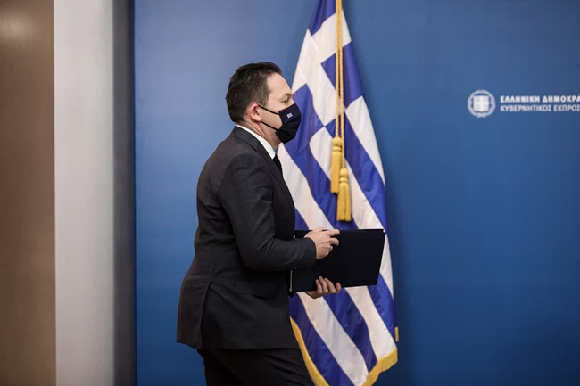 Σκληρή απάντηση Πέτσα σε Τσίπρα: Κάθε μέρα και μια ακόμη αυτογελοιοποίηση