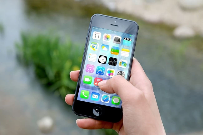 Αναδιπλούμενο iPhone: Πόσο σύντομα το περιμένουμε;