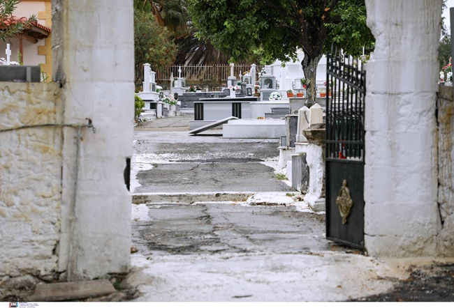 Μίκης Θεοδωράκης: Αυτός είναι ο τάφος του κορυφαίου μουσικοσυνθέτη στον Γαλατά Χανίων [εικόνες]