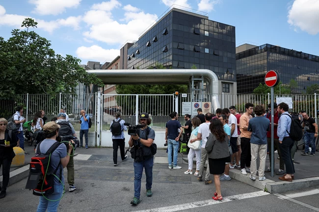 Μπερλουσκόνι