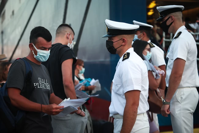 λιμάνι πειραιά αδειούχοι 3