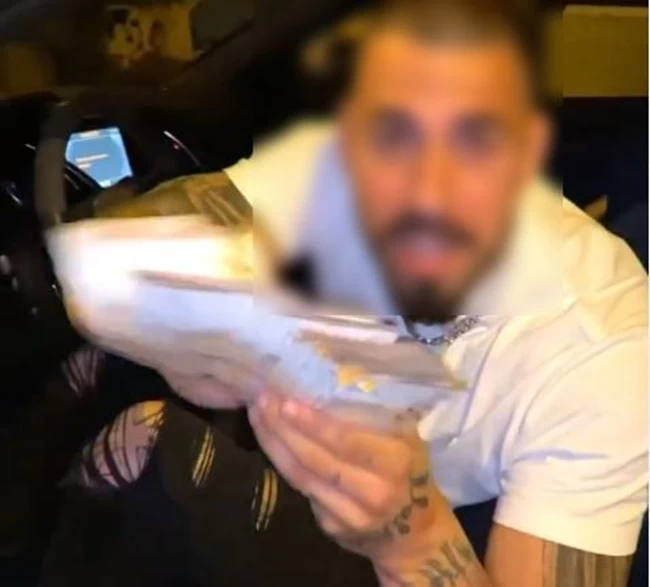 26χρονος