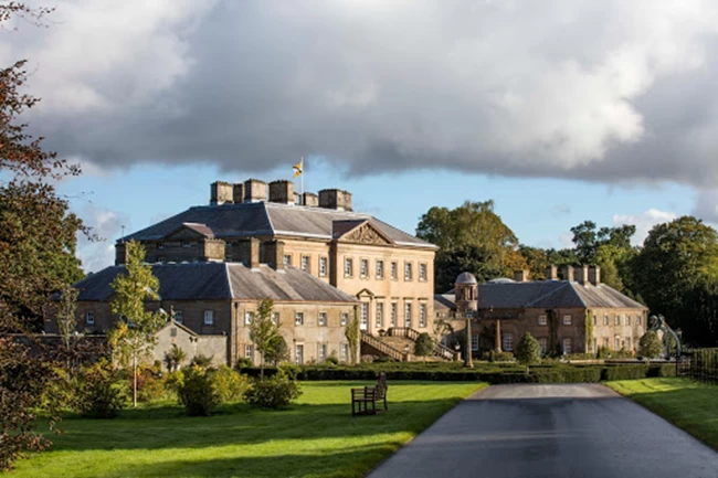 Dumfries House: Το εμβληματικό αρχοντικό στη Σκωτία, η επίσκεψη Μητσοτάκη και τα σχέδια για το Τατόι [εικόνες]