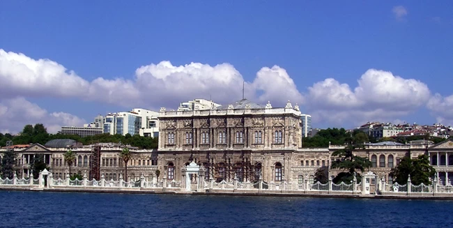 Ντολμαμπαχτσέ