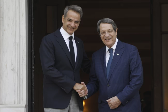Μητσοτακης Αναστασιαδης