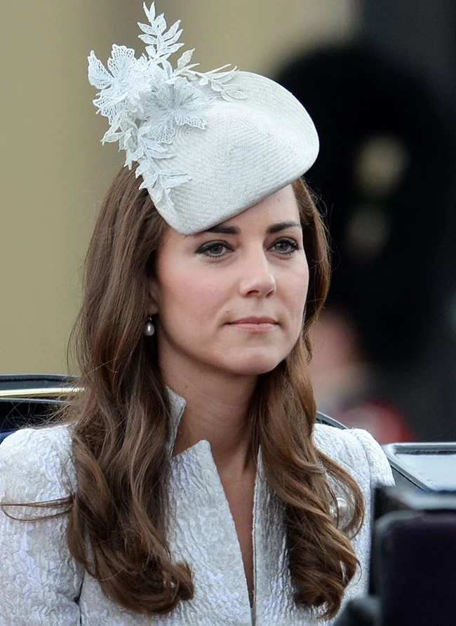 KATE MIDDLETON