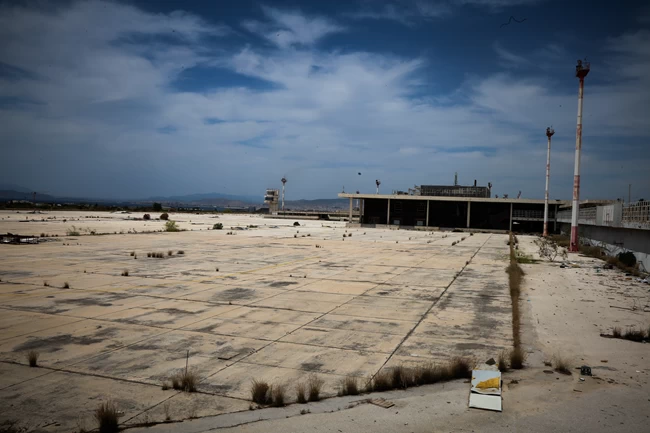 Δείτε πώς είναι σήμερα το Ελληνικό- Σε λίγο τα κτήρια θα είναι παρελθόν, αρχίζουν οι κατεδαφίσεις