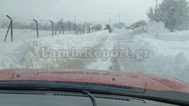Δερβενοχώρια χιόνι
