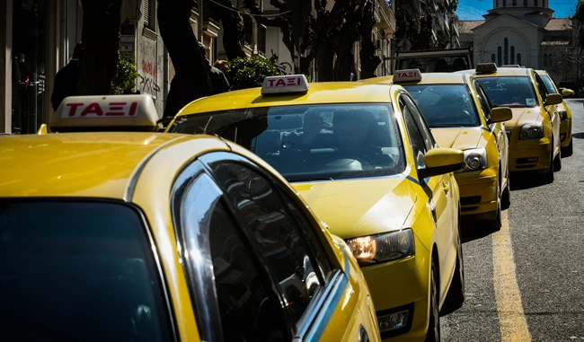 ΤΑΞΙ: Οκτώ νέες πιάτσες στο κέντρο της Αθήνας - Δείτε σε ποια σημεία
