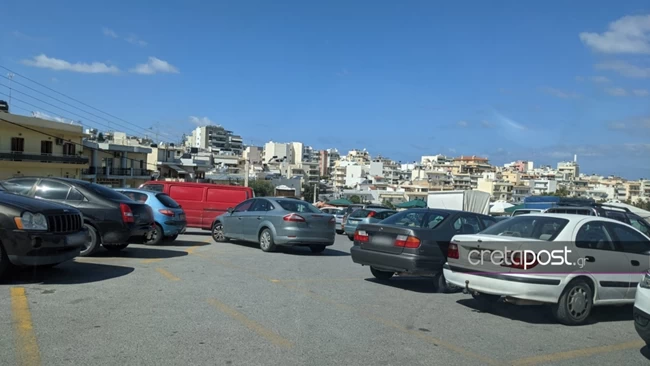 Λαϊκή αγορά στο Ηράκλειο Κρήτης