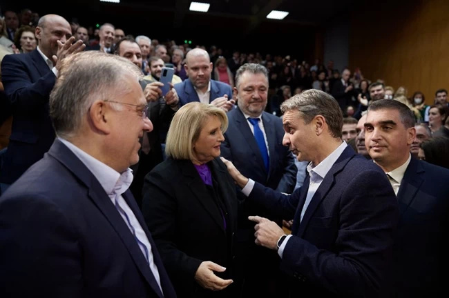 ΚΥΡΙΑΚΟΣ ΜΗΤΣΟΤΑΚΗΣ ΠΙΤΑ