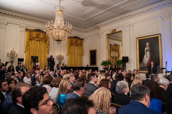 Μπάιντεν Ελπιδοφόρος