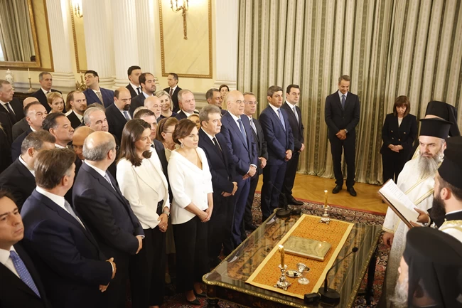 Με πολιτικό όρκο ορκίστηκε ο Πάνος Τσακλόγλου