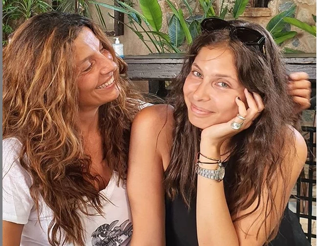 Πόπη Τσαπανίδου: Φωτογραφίζεται με τον εγγονό της - "Το μωρό του μωρού μου"