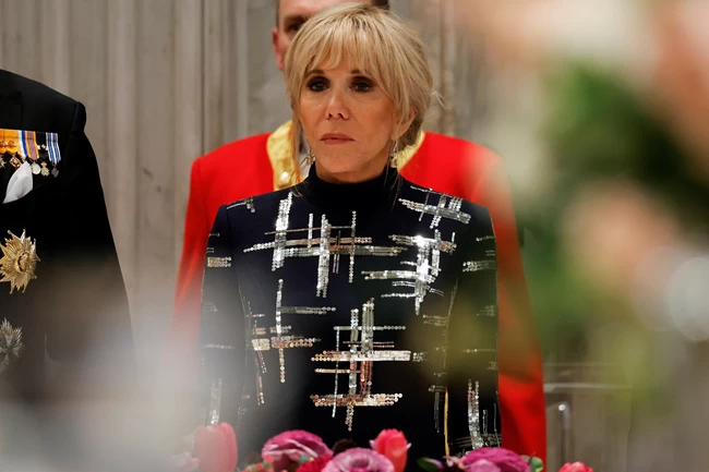 maxima macron