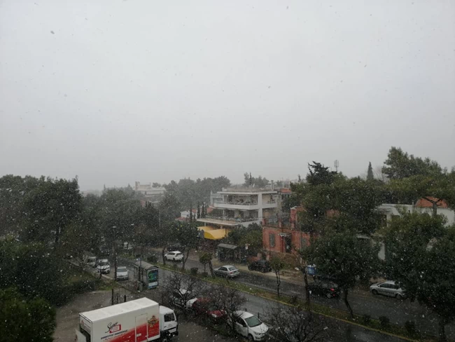 ΧΙΟΝΙΑ ΑΤΤΙΚΗ