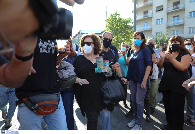 Δίκη Χρυσής Αυγής - Ένταση έξω από το Εφετείο: Προσαγωγές 10 υποστηρικτών του Λαγού