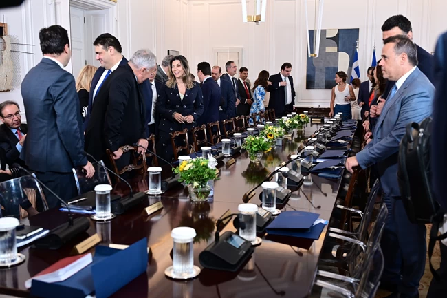 ΥΠΟΥΡΓΙΚΟ ΣΥΜΒΟΥΛΙΟ