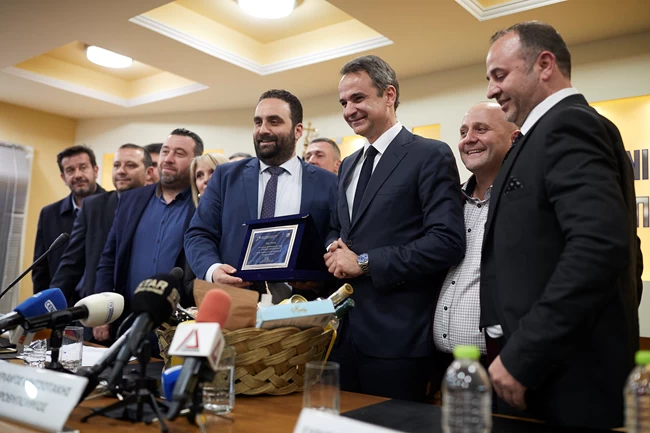 μητσοτακης