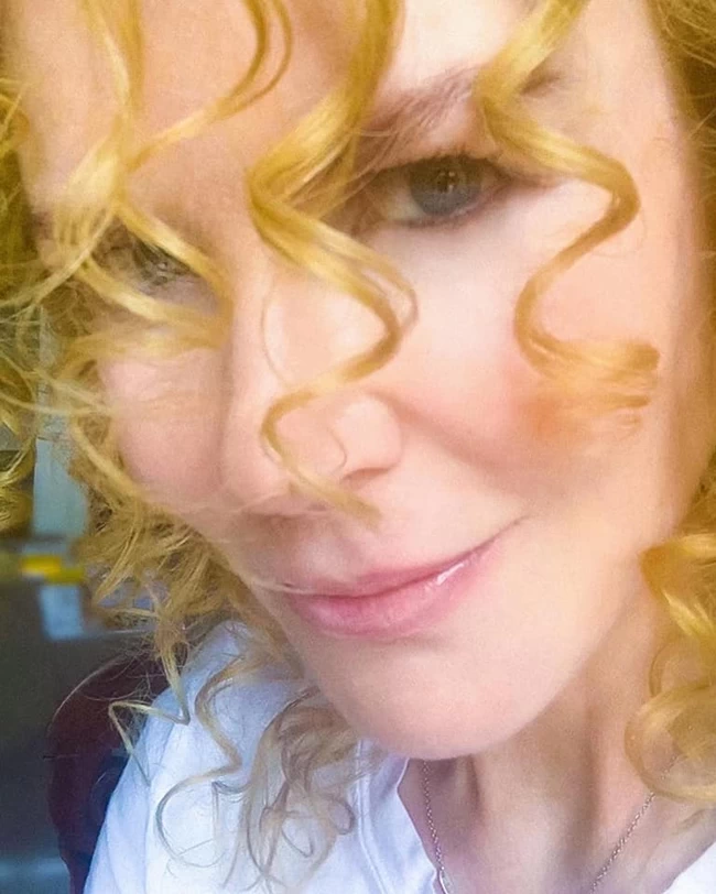 NICOLE KIDMAN