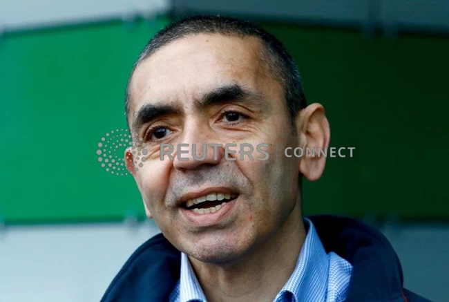 Ουγούρ Σαχίν της BioNTech: Δεν αποκλείεται να χρειαστεί τρίτη δόση του εμβολίου - Επανάληψη κάθε 2 χρόνια