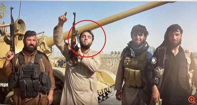 Βίντεο: Ο τρομοκράτης του ISIS που συνελήφθη στην Αθήνα, εν δράσει στη Συρία με τους τζιχαντιστές
