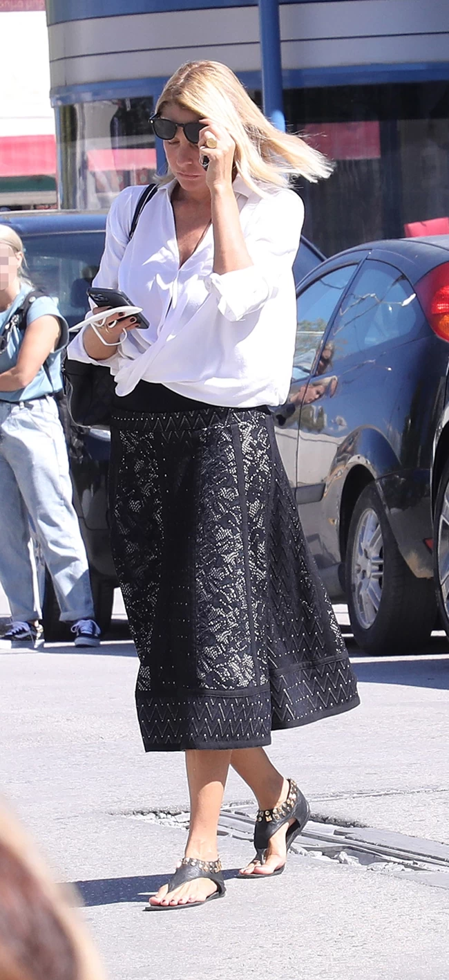 Τζένη Μπαλατσινού