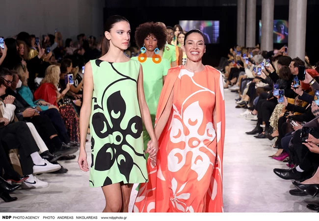 Ναταλία Δραγούμη Κλειώ Ρόμπερτς