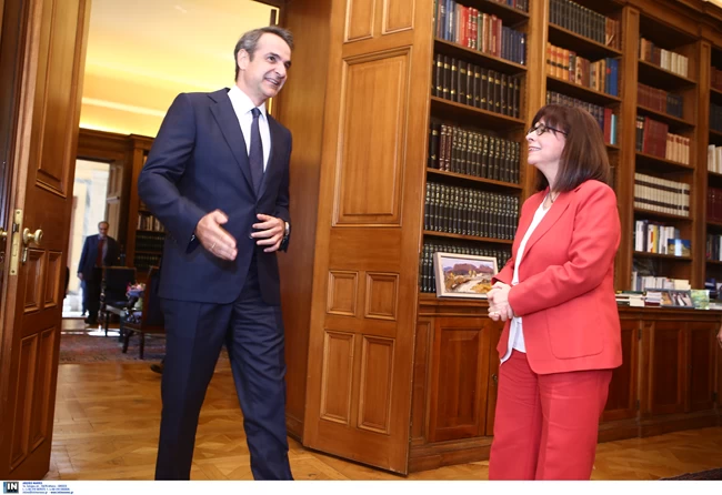 Μητσοτάκης: Η χώρα θα αντιμετωπίσει όλες τις προκλήσεις - ΠτΔ: Οι εντάσεις συνεχίζονται από την πλευρά της Τουρκίας