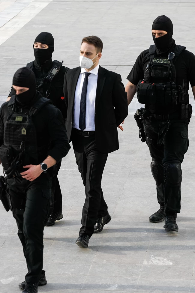 Η εκνευριστική απάθεια του Μπάμπη Αναγνωστόπουλου: Πώς αντέδρασε όταν άκουσε την ποινή που του επιβλήθηκε