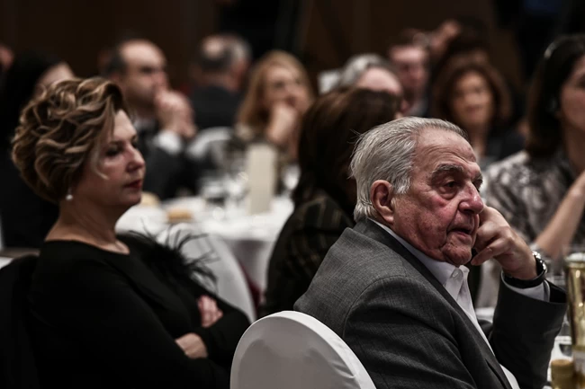 Folli Follie-Φλαμπουράρης: "Καμία σχέση δεν είχα, ούτε έχω με την υπόθεση" - Ανακοίνωσε αγωγές